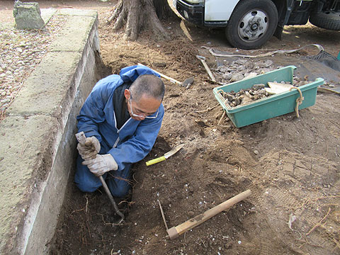賽の河原の石積み